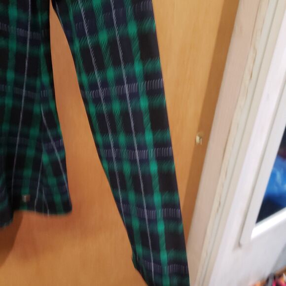 Tommy Hilfiger women's Green Plaid Polyester_spandex Button Down Long Sleeve szM - Picture 3 of 7